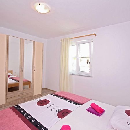 Apartmani Bradaric Пула Екстер'єр фото