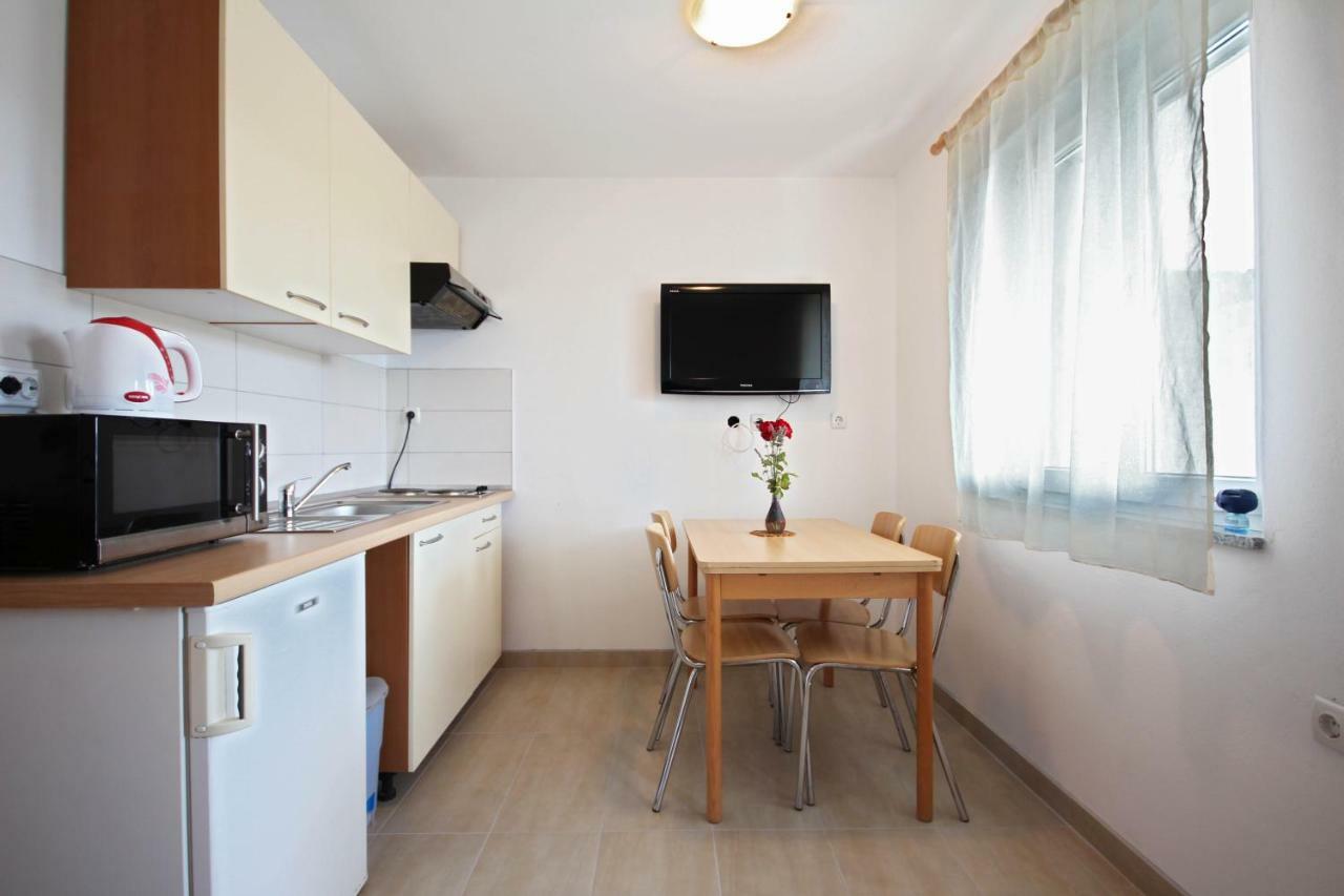 Apartmani Bradaric Пула Екстер'єр фото